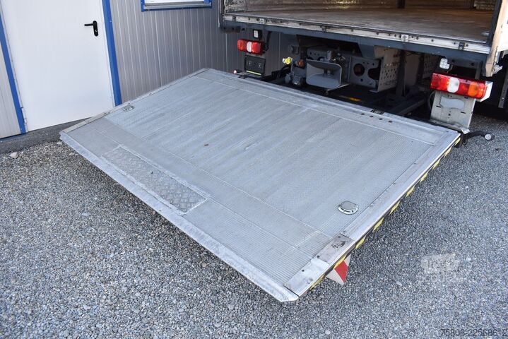Камион платформа с брезент MERCEDES-BENZ Actros 1843 4x2 E6 AHK Retarder Fahrschulpedale