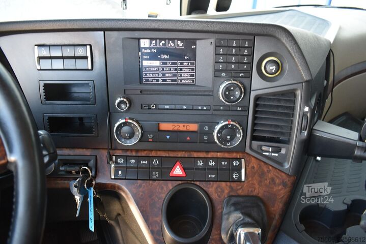 Камион платформа с брезент MERCEDES-BENZ Actros 1843 4x2 E6 AHK Retarder Fahrschulpedale