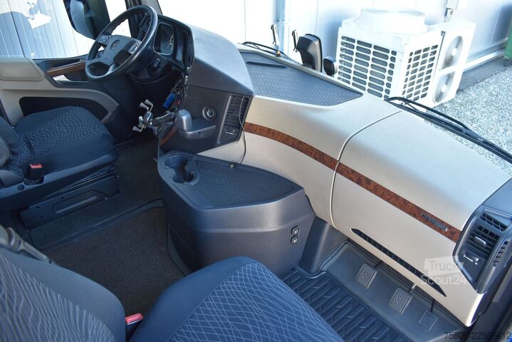 Камион платформа с брезент MERCEDES-BENZ Actros 1843 4x2 E6 AHK Retarder Fahrschulpedale
