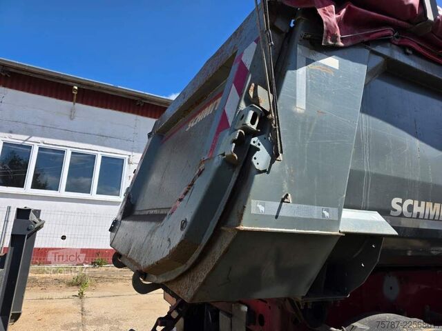 Полуремарке самосвал SCHMITZ CARGOBULL ca. 26 cbm Hlabrund Hinterkipper, Lift