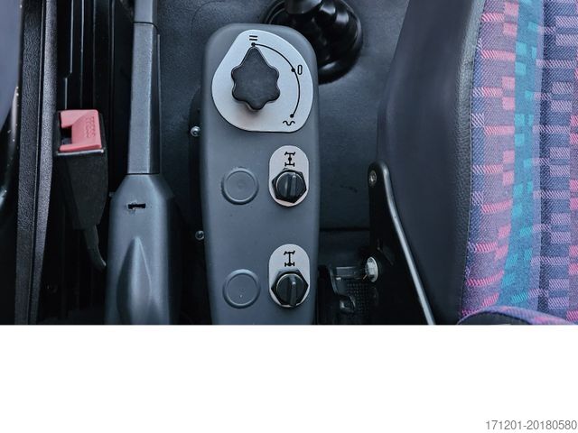 Φορτηγό pick-up MERCEDES-BENZ 814 DA T2 Vario 4x4 Allrad