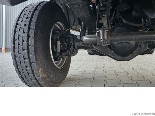 Furgonetka pick-up MERCEDES-BENZ 814 DA T2 Vario 4x4 Allrad