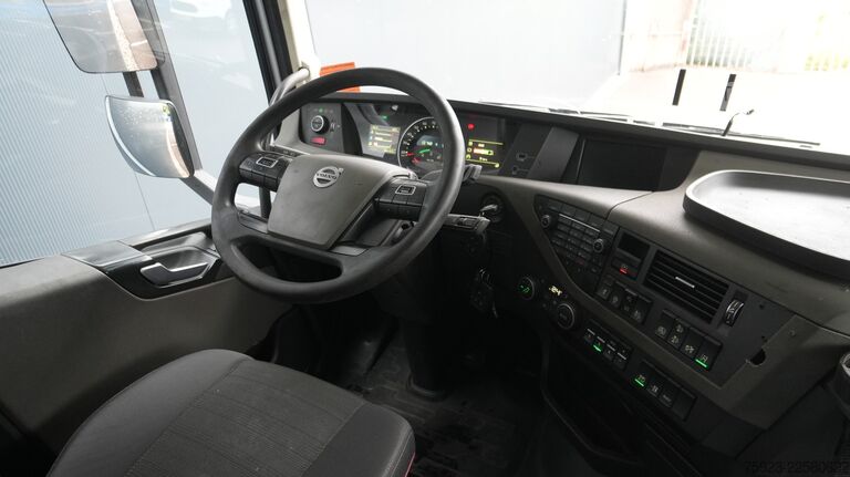Gevaarlijke stoffen Volvo FH 420 6X2 Adr tractor unit