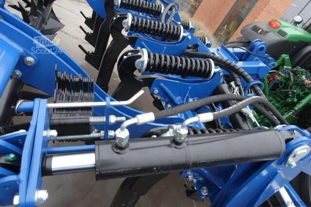 Landbouwmachine Multi purpose subsoiler U638 4 m 12 dents