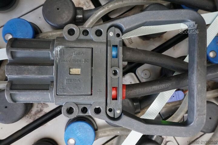 Gaffeltruckbatteri HAWKER 80 Volt 3 PZM 465 Ah