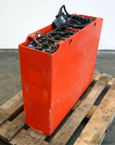 Gaffeltruckbatteri GRUMA 24 Volt 3 PzS 375 Ah