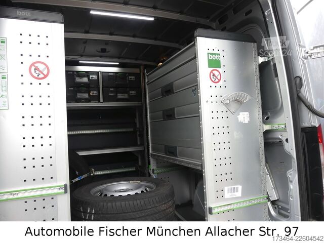 Furgão de painéis MERCEDES-BENZ Sprinter Kasten 314 *SHZ*LED*Bott*Schwingsitz*