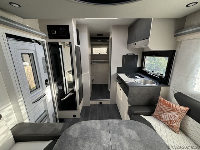 Polintegrirani avtodom Chausson Chausson Titanium Ultimate 720