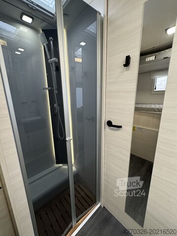 Polintegrirani avtodom Chausson Chausson Titanium Ultimate 720