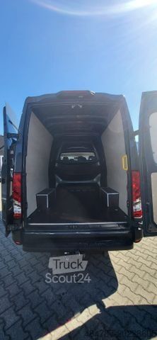 Dobozos furgon IVECO Daily 35S18A8V Neues Modell L3 ACC LED Navi 7-Si