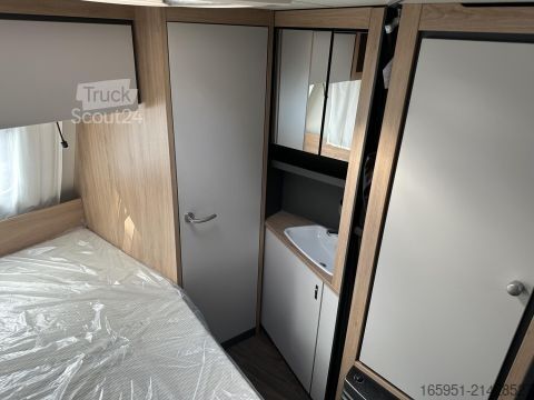 Husvagn Knaus Sport 540 FDK viele Extras !