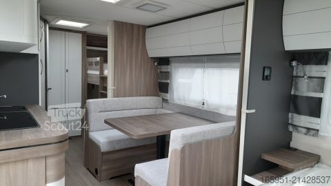 Husvagn Hobby Excellent Edition 545 KMF Garagenklappe 2000kg