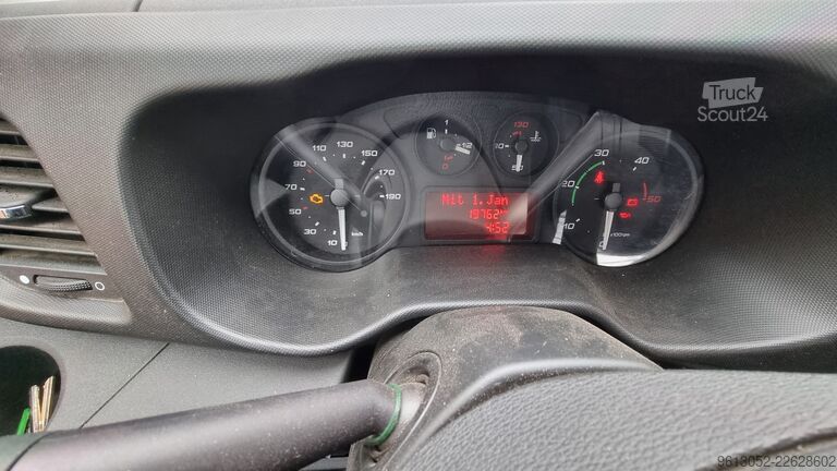 Furgão pick-up IVECO Daily 35S13