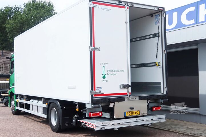 Jäähdytetyt/pakastetut kuljetukset Mercedes-Benz Actros 2136 L Koel/Vries + klep PHARMA Thermoki...