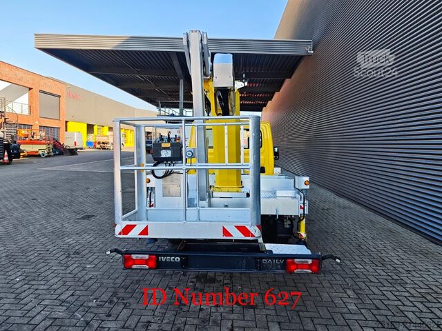 Plate-forme de levage Iveco Daily 35-140 Multitel MZ 250