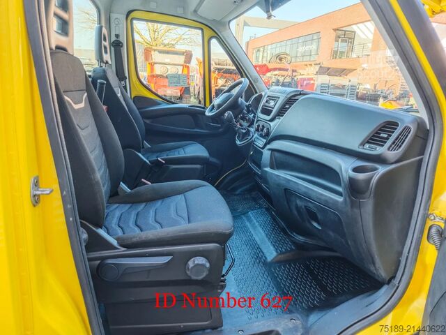 Plate-forme de levage Iveco Daily 35-140 Multitel MZ 250