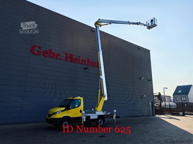 Plate-forme de levage Iveco Daily 35-140 Multitel MZ 250