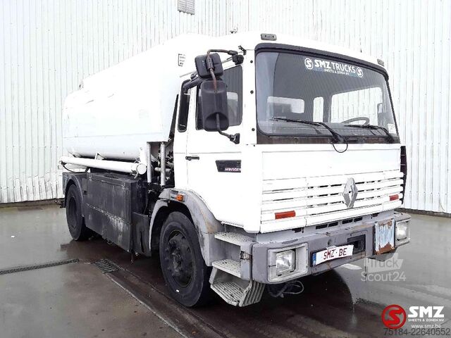 Tanker Renault G 230 13000L