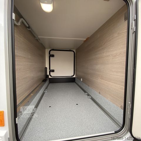 Polintegriran avtodom BÜRSTNER Lineo T 690 G, Winterpaket,6E,XENON,SAT,TV,RFK