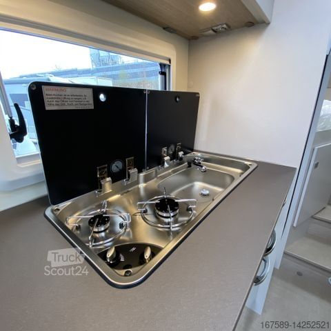 Polintegriran avtodom BÜRSTNER Lineo T 690 G, Winterpaket,6E,XENON,SAT,TV,RFK