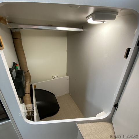 Polintegriran avtodom BÜRSTNER Lineo T 690 G, Winterpaket,6E,XENON,SAT,TV,RFK