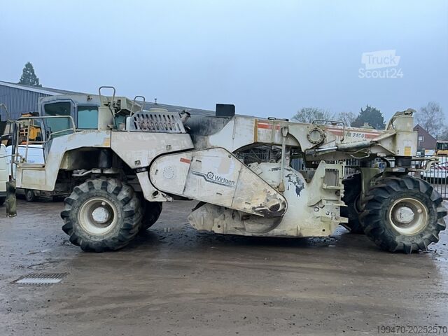 Recycleur d'asphalte Wirtgen Wr 2400