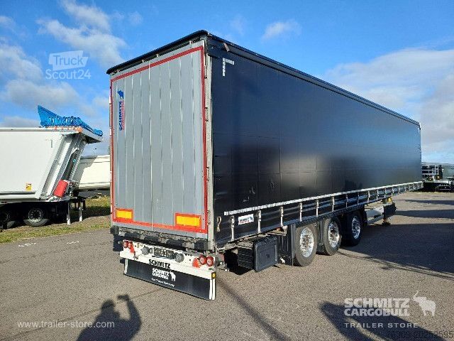 Brandalı açık yarı römork Schmitz Cargobull Curtainsider Mega Getränke