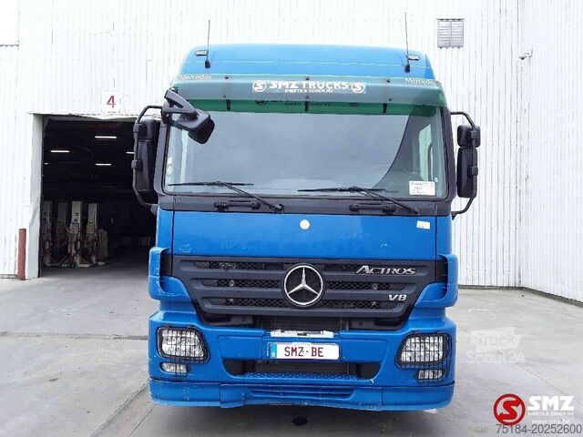 Tracteur standard Mercedes Actros 1851 mega 3 pedals