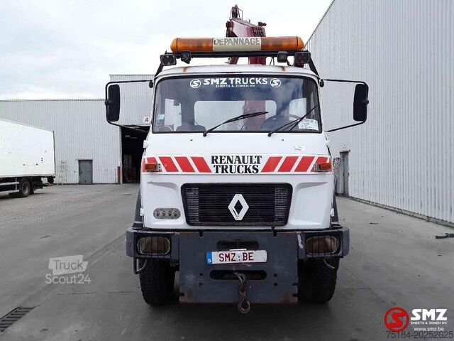 Voiture de sauvetage Renault TRM 4000 depannage /grue 4x4