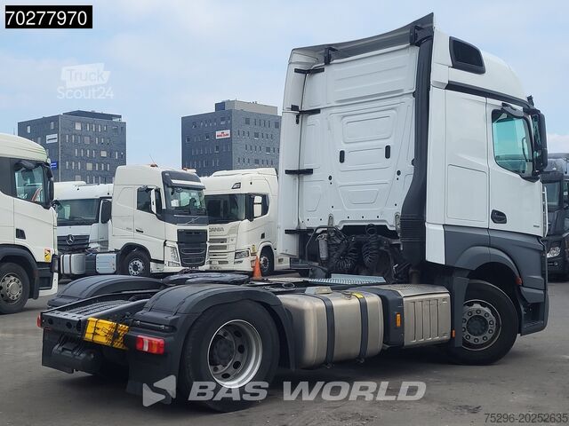 Standard-SZM Mercedes Actros 1851 Actros 4X2 BigSpace 2x Tanks