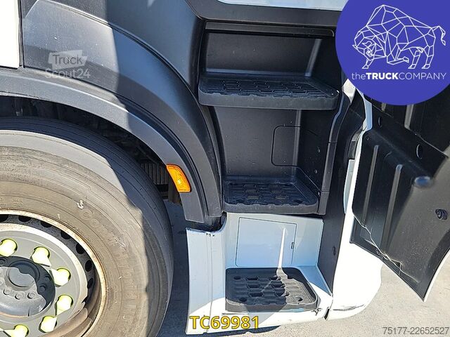Standard-SZM Iveco S-Way 460