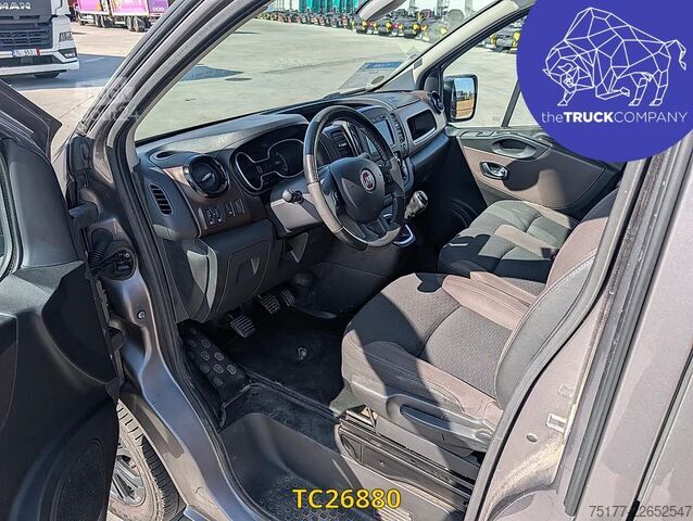 Passagerartransport Fiat Talento Fiat talento 145CV 6 PLACES