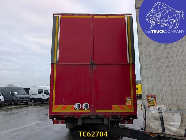 Drsna ponjava Mercedes-Benz 2548
