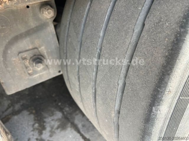 Auflieger mit Pritsche & Plane KRONE SD Megaliner Curtainsider Edscha