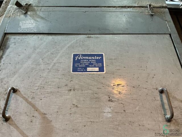 Infa Nutzfahrzeuge GmbH Infa Nutzfahrzeuge GmbH Infa Nutzfahrzeuge GmbH