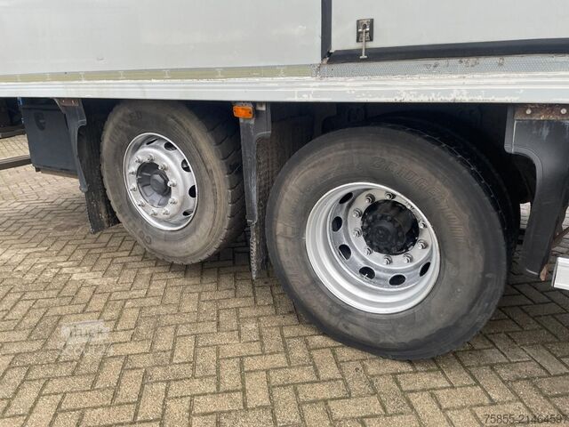 Transport frigorifique Renault Premium 450 Refrigerated Box / Euro 5 / 6x2 / 3...