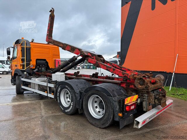 System ramion hakowych Volvo FMX 410 6x4 HIAB XR 21 ton / L=5900 mm