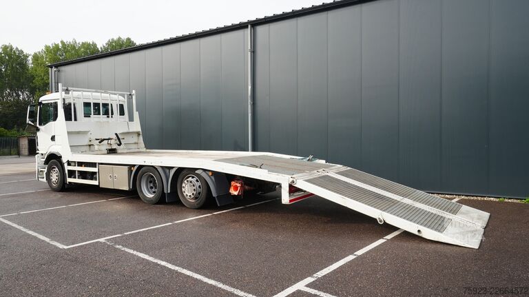Autotransporter varevogn MAN TGS 26.330 6x2 car/machine transport truck 160...