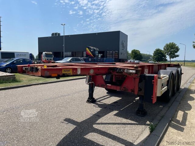 Transport de conteneurs Van Hool 3B0074 20 FT Chassis / Tank / ADR / BPW Axles /...