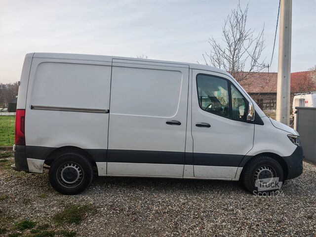 Furgoneta Mercedes-Benz Sprinter 214