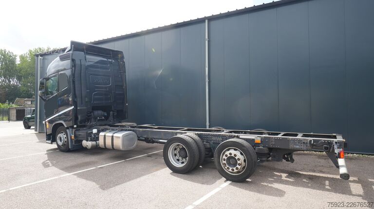 Chassis met cabine Volvo FH 420 6x2 chassis truck