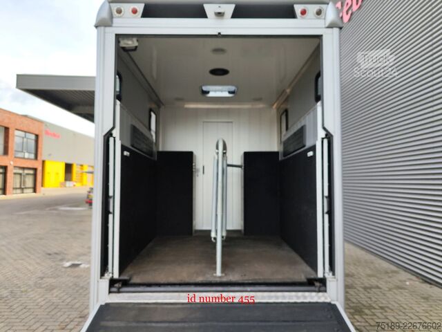 Hevosten kuljetus Mercedes-Benz Sprinter 515 CDI Böckmann Horsetruck 24.500 KM ...