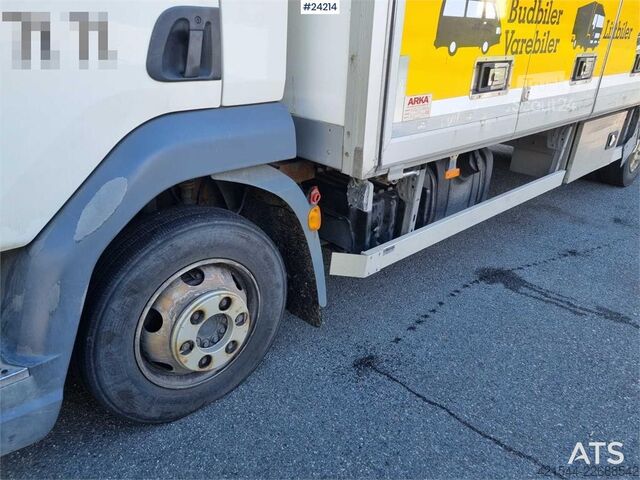 Bőrönd DAF LF 180 FA with side opening and lift