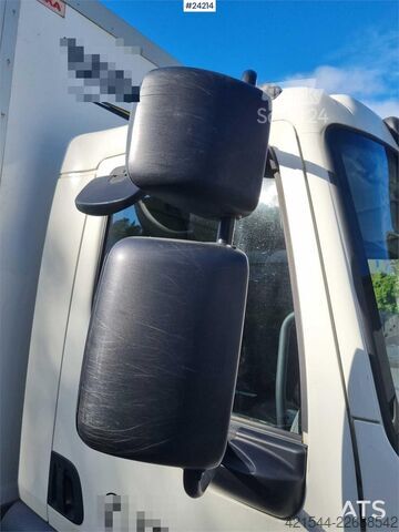 Lagaminas DAF LF 180 FA with side opening and lift
