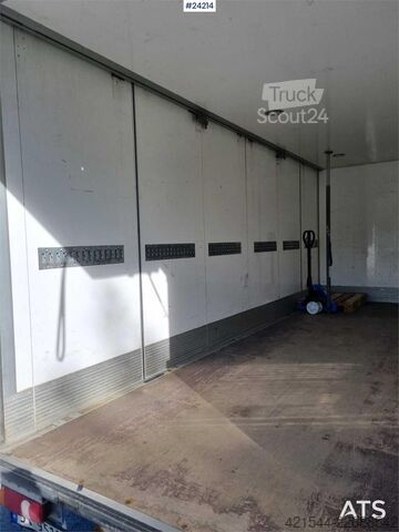 Lagaminas DAF LF 180 FA with side opening and lift