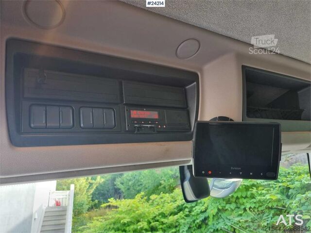 Lagaminas DAF LF 180 FA with side opening and lift