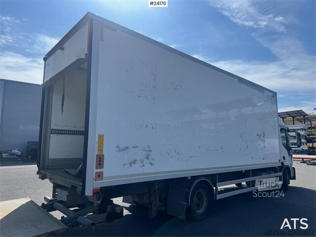 Kufr Iveco Eurocargo 150-280 4x2 Box Truck with Tail Lift and