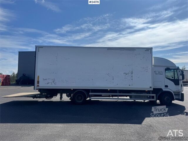 Kufr Iveco Eurocargo 150-280 4x2 Box Truck with Tail Lift and