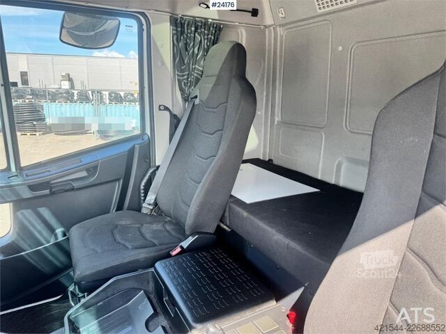 Koffer Iveco Eurocargo 150-280 4x2 Box Truck with Tail Lift and
