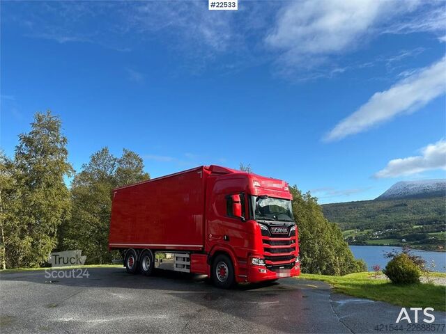 Kufr Scania R590 Chip Truck – 16000 km!